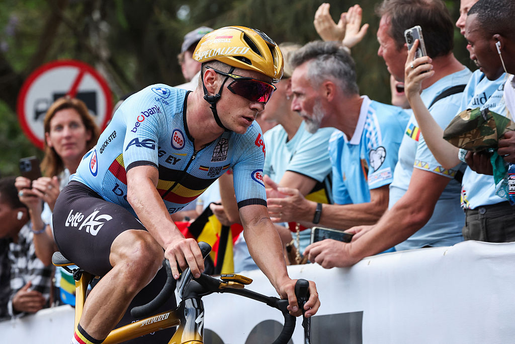 Belgian rider Remco Evenepoel leads a breakaway in the men's Elite road race cycling event during the UCI 2025 Road World Championships, in Kigali, on September 28, 2025. (Photo by Anne-Christine POUJOULAT / AFP)