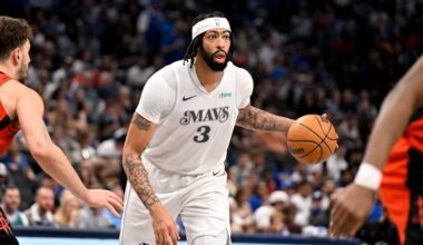 [Stein] Mavericks All-Star big man Anthony Davis returned to the practice floor this week for some 5-on-5 play. It’s believed to be Davis’ first game-speed action since it emerged in July that he needed eye surgery to mend a detached retina.