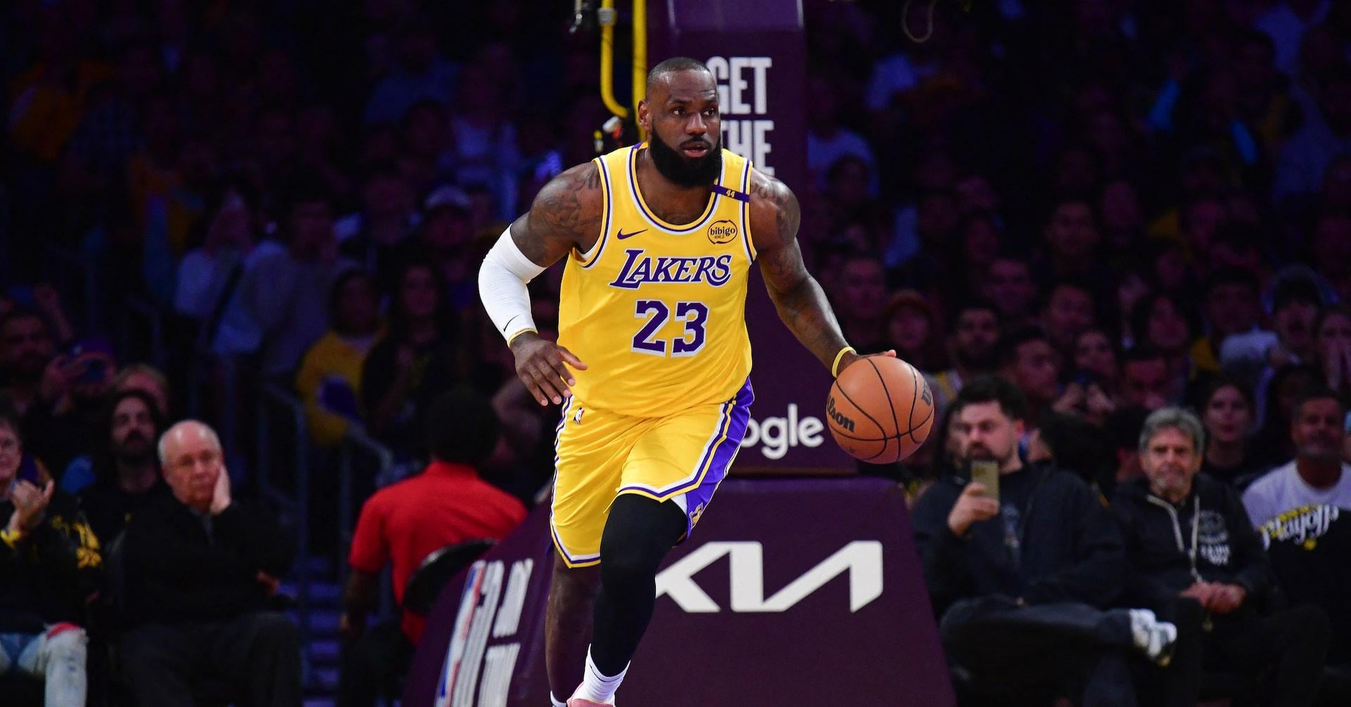 [Baptista] LeBron James has become the first NBA player to author a piece in China’s state-run People’s Daily newspaper, an unusual move suggesting the NBA’s years-long row with Beijing could be coming to an end.