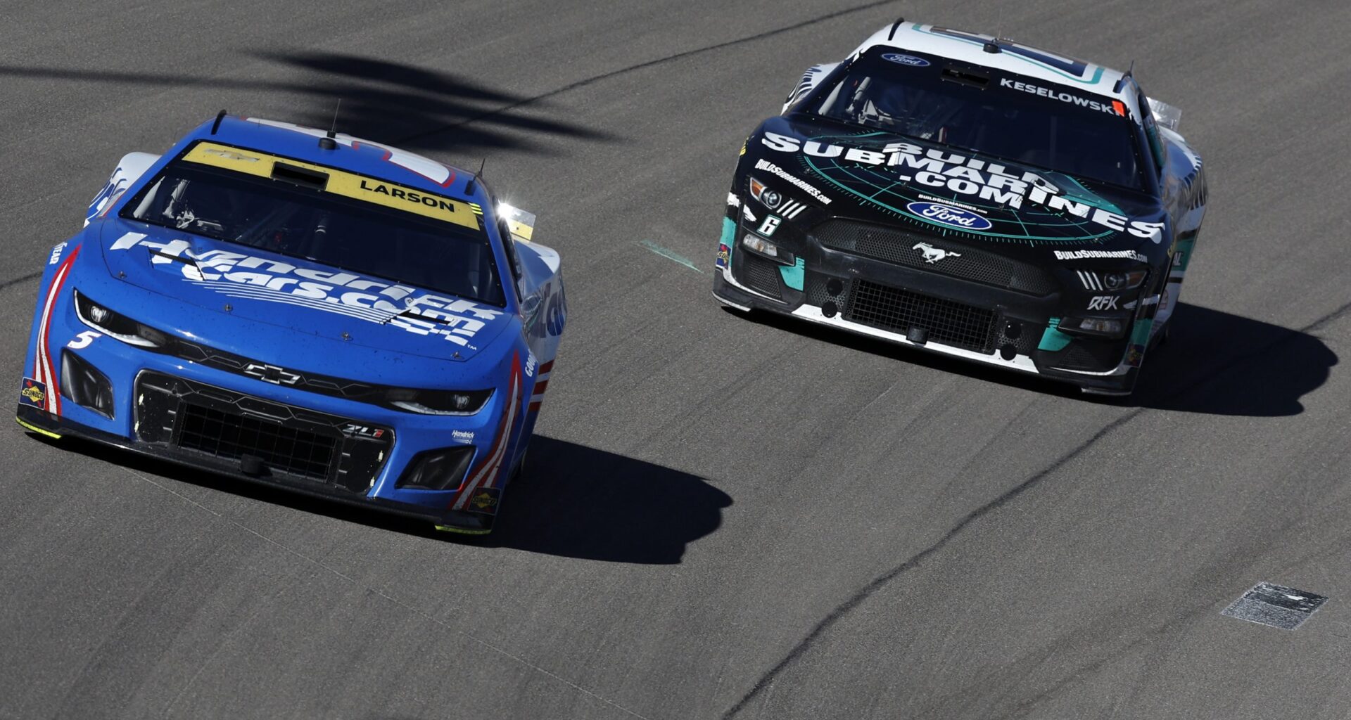 2025 Kansas Hollywood Casino 400 Picks & Predictions | NASCAR Betting Odds