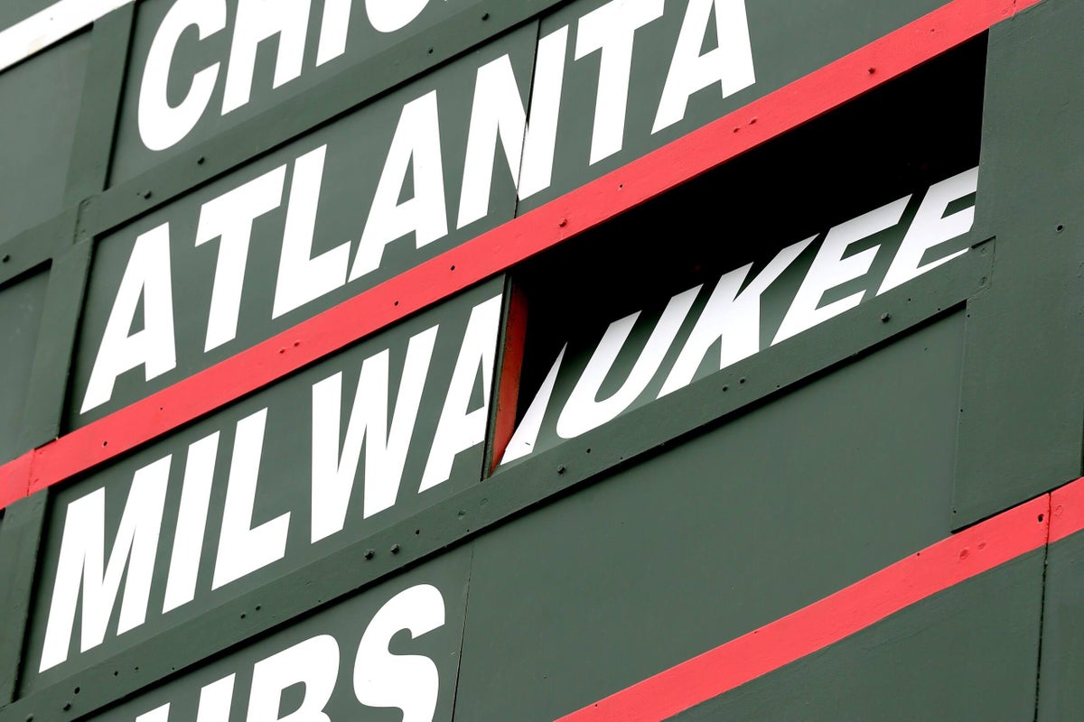 Who’s in first? That depends. Looking at this year’s playoff races under older formats