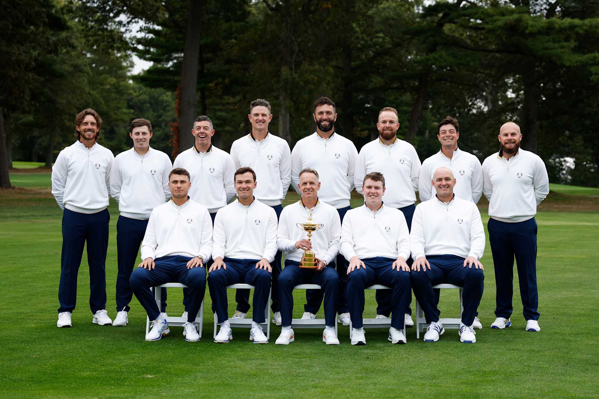 FARMINGDALE, NEW YORK - SEPTEMBER 23: (top L-R) Tommy Fleetwood, Matt Fitzpatrick, Rory McIlroy, Justin Rose, Jon Rahm, Shane Lowry, Viktor Hovland, Tyrrell Hatton, (bottom L-R) Ludvig Aberg, Rasmus Hojgaard, Captain Luke Donald, Robert MacIntyre and Sepp Straka of Team Europe pose for a team photo prior to the Ryder Cup 2025 at Black Course at Bethpage State Park Golf Course on September 23, 2025 in Farmingdale, New York. (Photo by Harry How/Getty Images)
