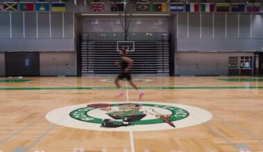 First look at JT working out on-court! Tatum: “I’m rusty as a MF” (via Jayson Tatum on YT)