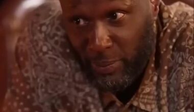 Lamar Odom: "NBA teams are stupid. They give the ball to their best player & put him in a pick n roll. That player often handles the ball almost to the shot clock at the end. Then he passes the ball to a player that's not as good as him. He has to take or make a shot in less time than he'd the ball