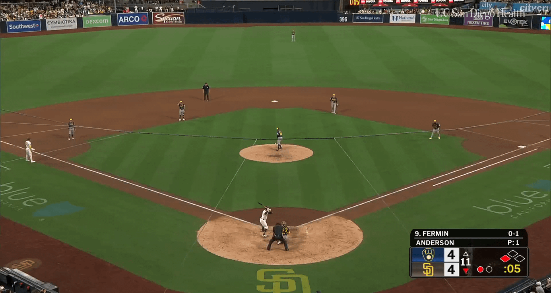 [Highlight] FREDDY FERMIN SINGLE IN BOTTOM OF THE 11TH TO CLINCH A PADRES POSTSEASON BERTH