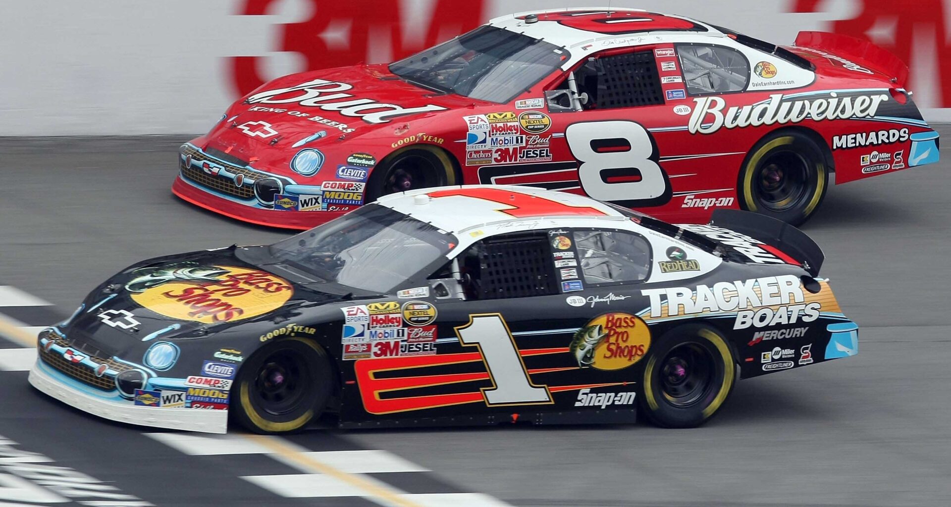 NASCAR fan gets rare tour of Dale Earnhardt Inc (Photos)