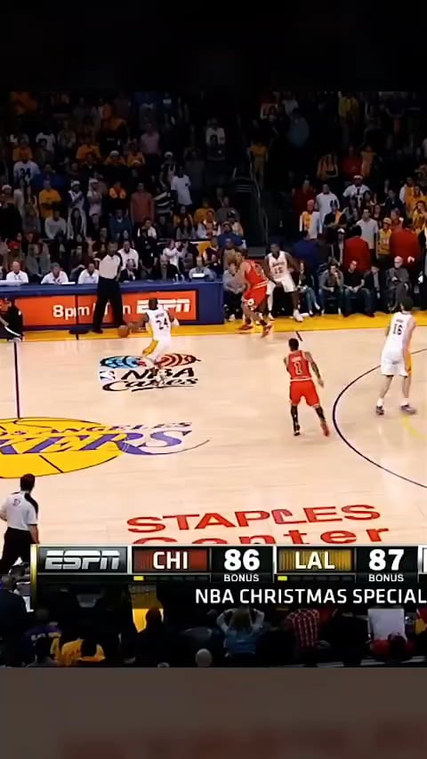 Kobe vs WHOLE Bulls squad