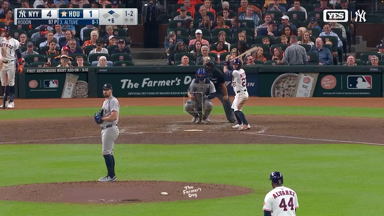 [Highlight] Brian Walsh rules that Ryan McMahon did not catch this ball and after a conversation with the other umpires the call on the field stands