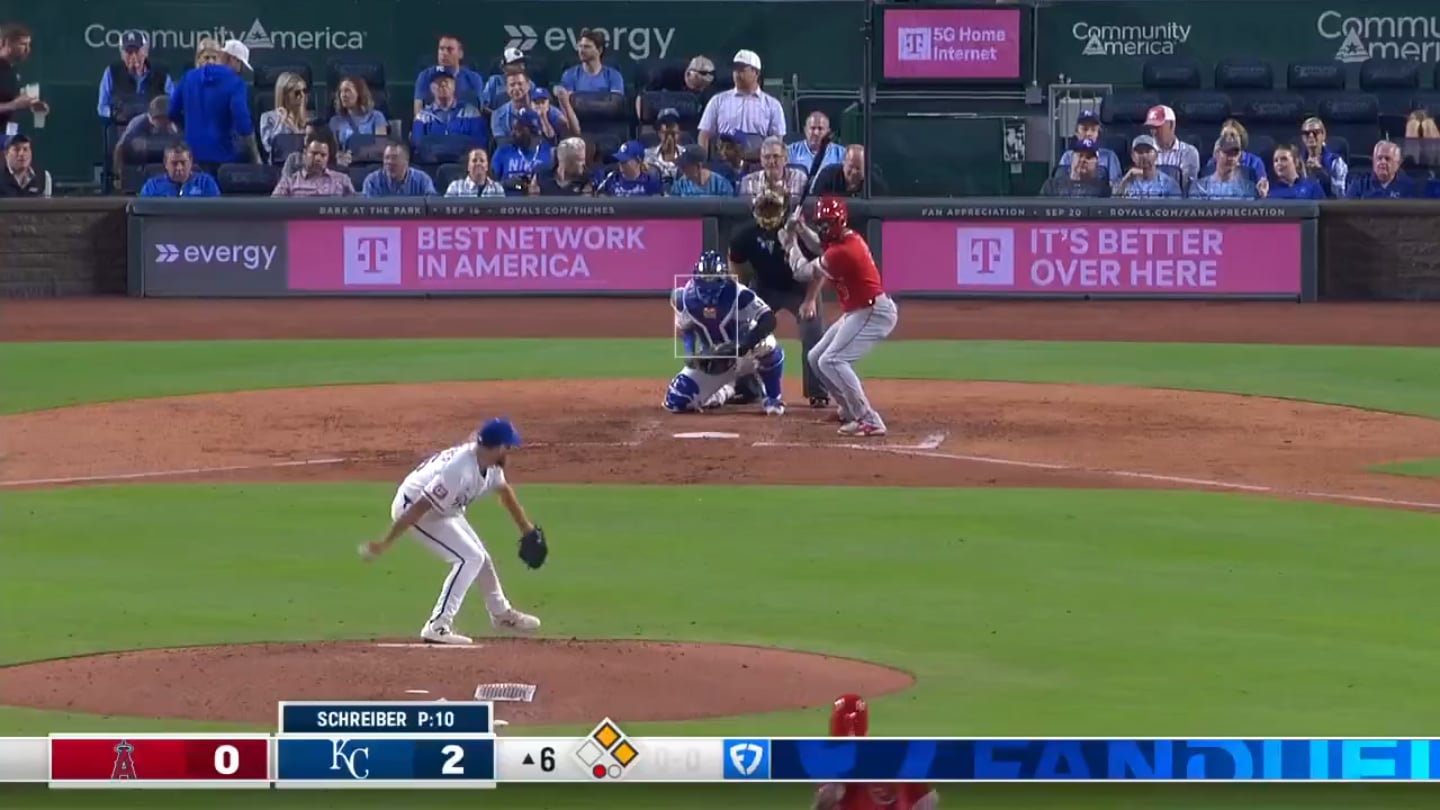Adell 3-run HR!!