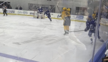 Baby Bolts doo-doo, doo-doo, doo-doo