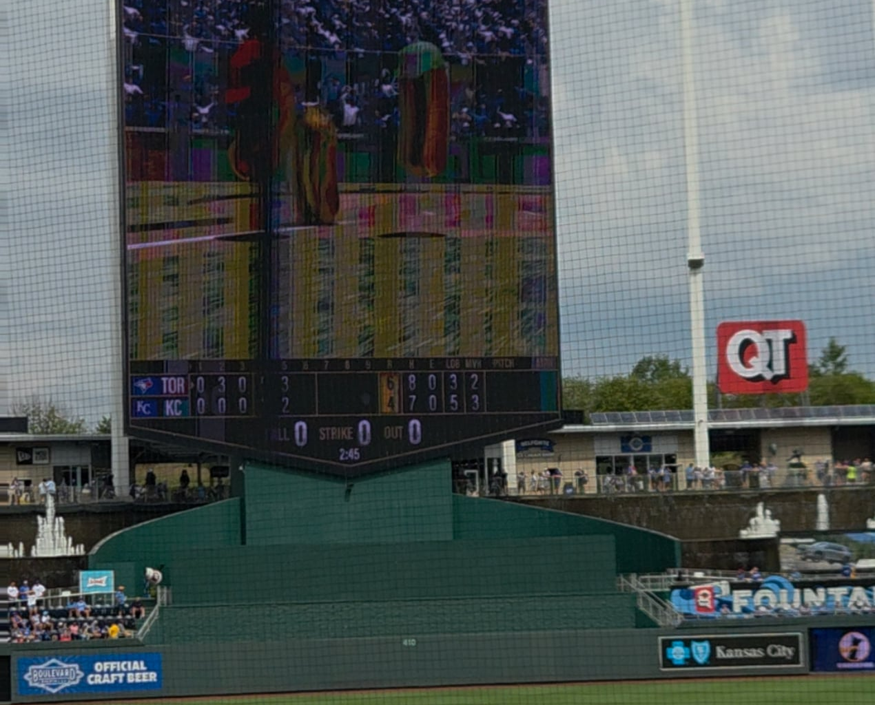 Relish is hot dog champion