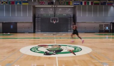 [Highlight] First look at Jayson Tatum working out on-court! Tatum: “I’m rusty as a MF” (via Jayson Tatum on YT)