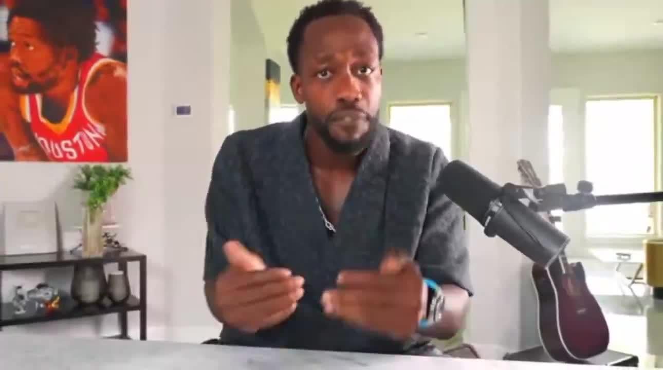 [Patrick Beverley] “Trae Young, who the fuck says you can’t be criticized? YOU HAVEN’T DONE ANYTHING… You the fastest person to 12,000 points, and you the fastest person to 4,000 assists — AND YOU GET SCORED ON THE MOST IN THE NBA... Empty stats, we call em.”