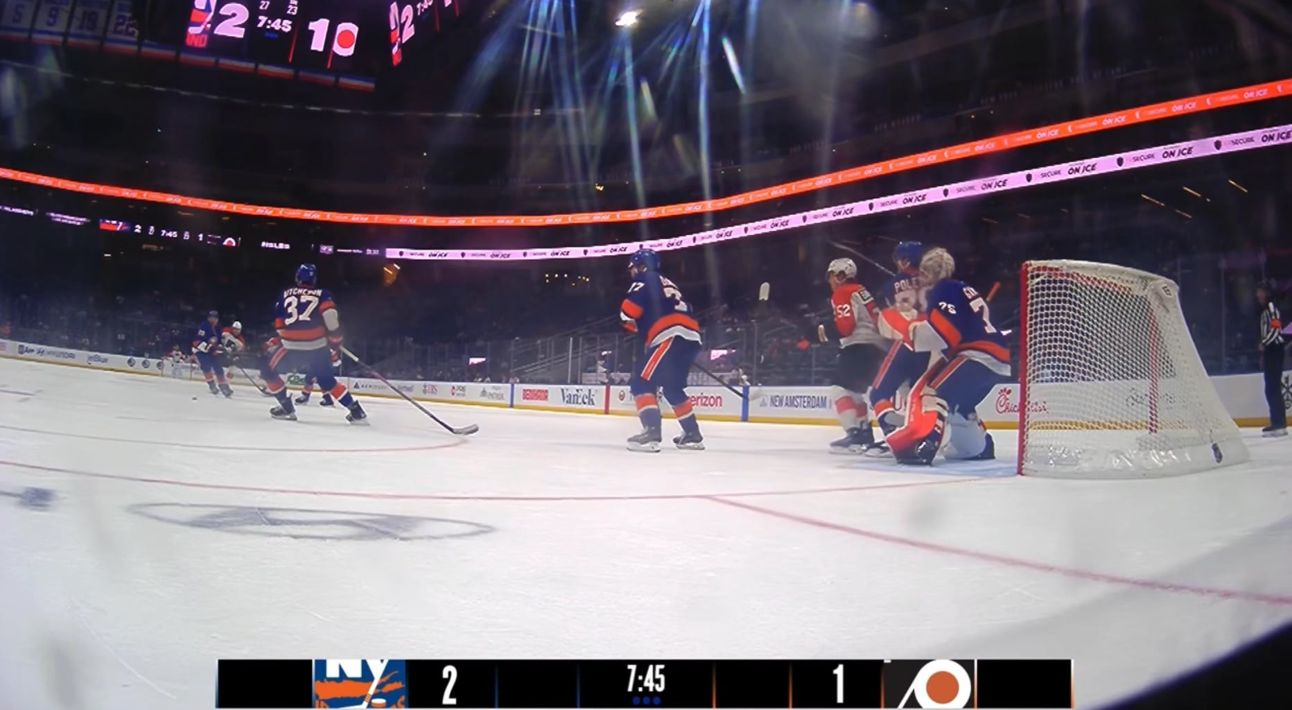 Aitcheson Knee on Knee hit