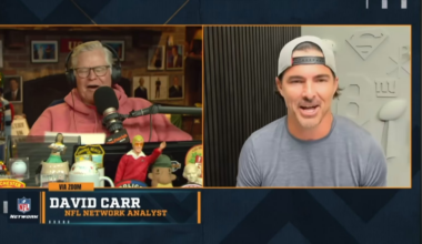 Big Ben catches stray from David Carr