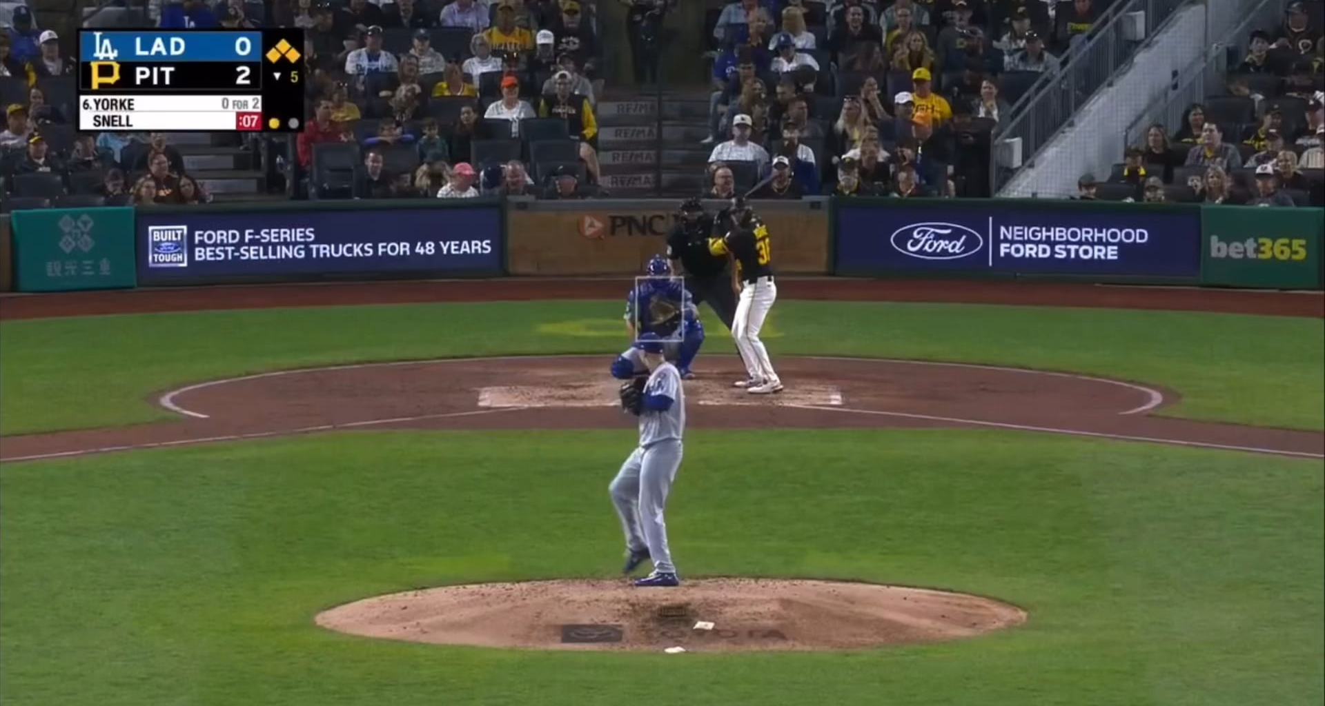 After the Dodgers intentionally walked Andrew McCutchen, Nick Yorke comes to the plate and brings in 2 runs with a double to left field.