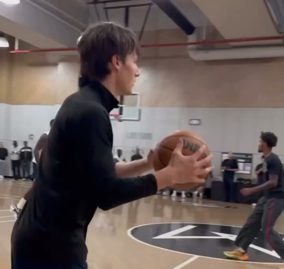 THJ and other NBA players putting in work at Lifetime Fitness🏀🏔️