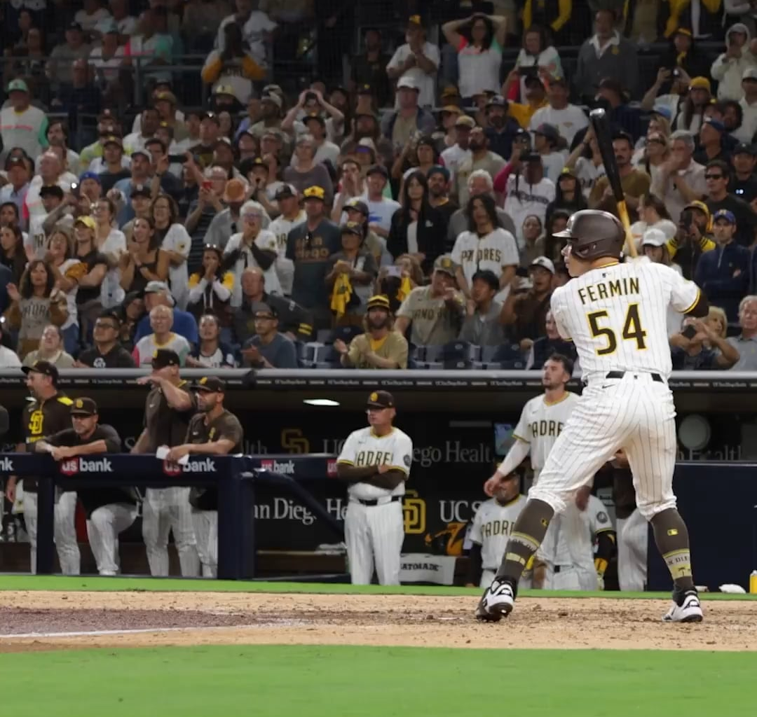 Freddy Fermín walk-off hit captured from the field!