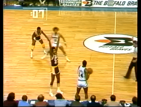 1/6/76-LA Lakers at Buffalo Braves-Bob McAdoo game-winner versus Lakers