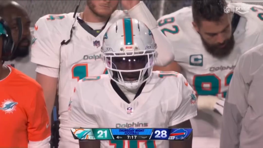 Amazon Primes broadcast random domestic violence stat of the night, “Don’t forget that Tyreek Hill beat the sh*t out of his wife 8 times”