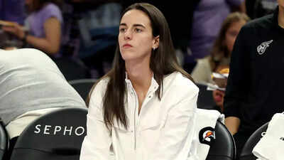 Caitlin Clark’s playoff dream shattered in new Indiana Fever roster update amid injury recovery