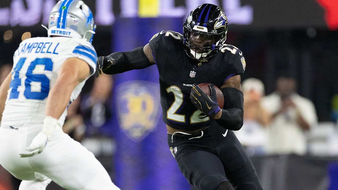 Derrick Henry Reacts to Another Early-Season Fumble