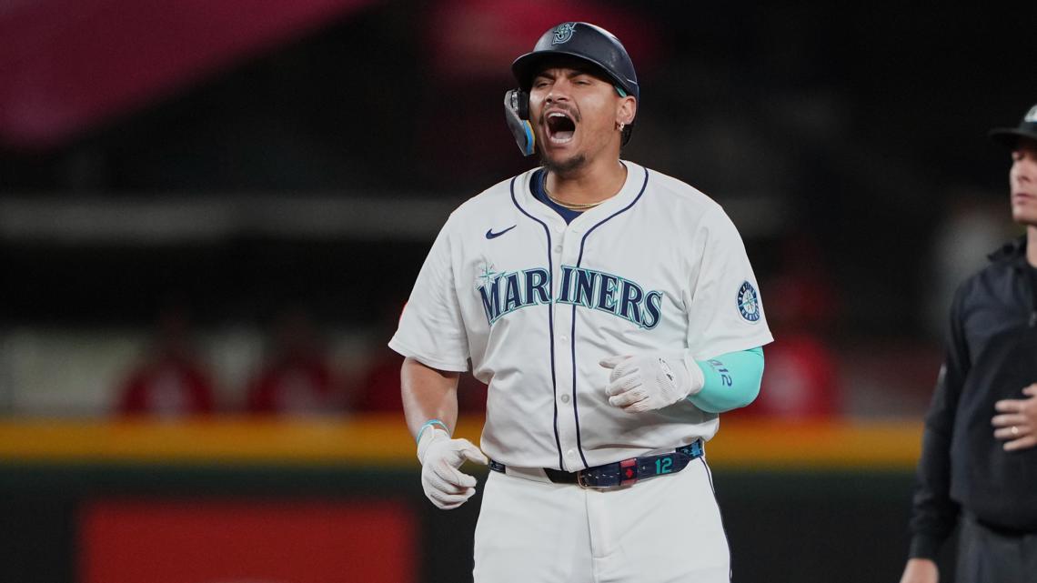 Josh Naylor’s late go-ahead double helps Mariners beat Cardinals 4-2