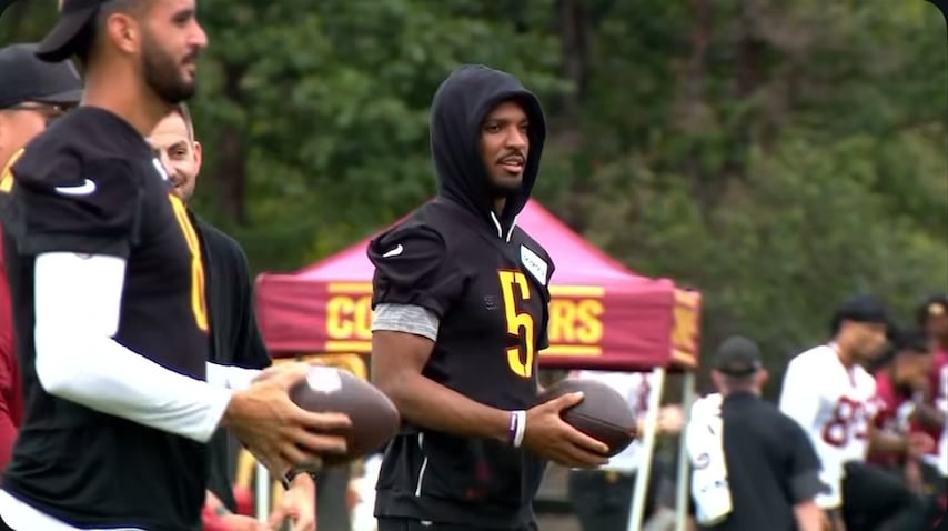 Jayden Daniels back throwing at practice today.