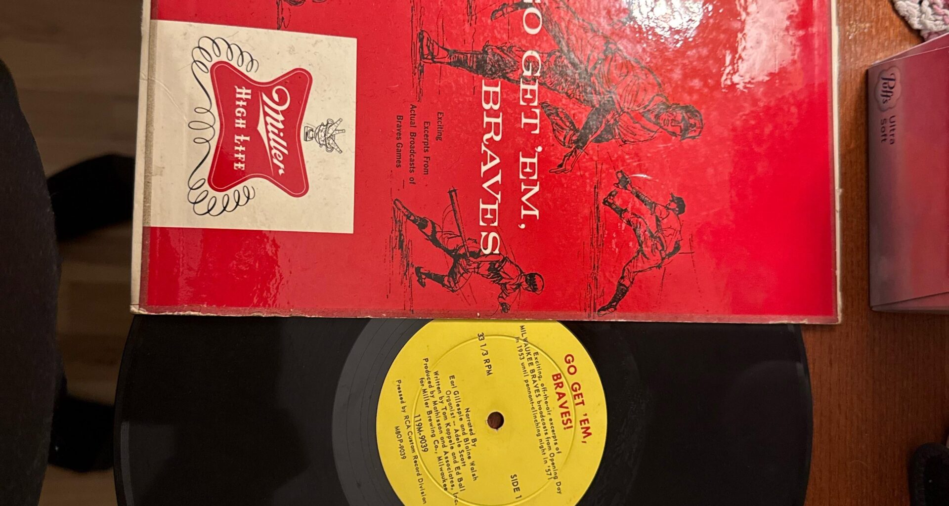 Is this a brewers or braves memorabilia?