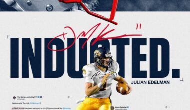 Jules in the red jacket next stop Canton! ❤️💙