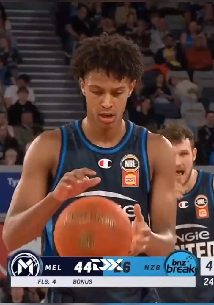 Positive showing for Dash Daniels in his second NBL game for Melbourne United. Looked assertive offensively while fully tapping into his tools defensively and on the glass. 14 points, 5 rebounds, 2 steals in 20 minutes in a blowout win. Impressive stuff for a 17-year-old.