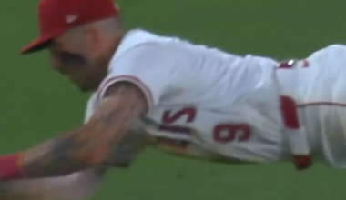 Three juggles, one circus catch 😱