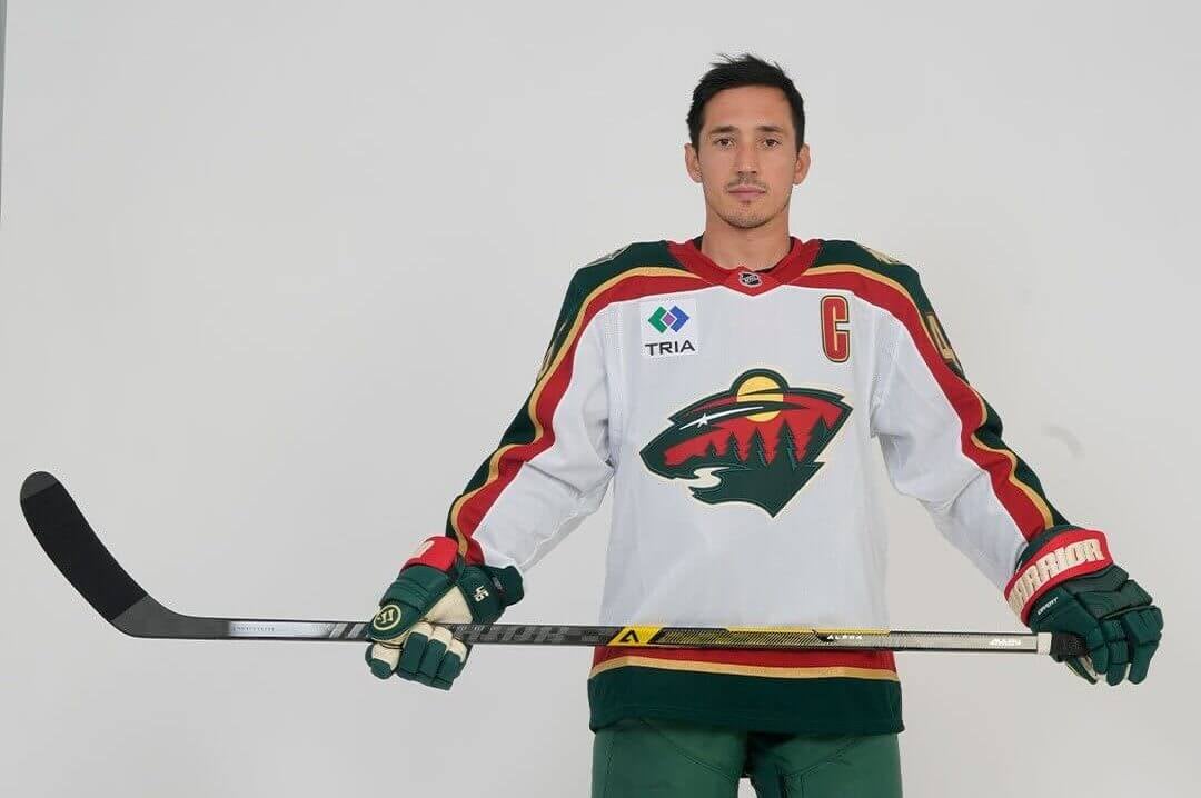 Minnesota unveil 25th anniversary alternate