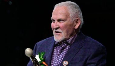 Hall of Fame goaltender, two-time Cup winner Bernie Parent passes away at age 80