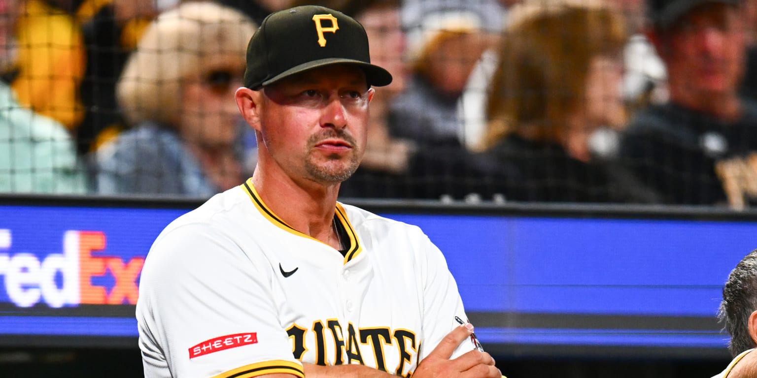 Pirates extend contract of manager Don Kelly