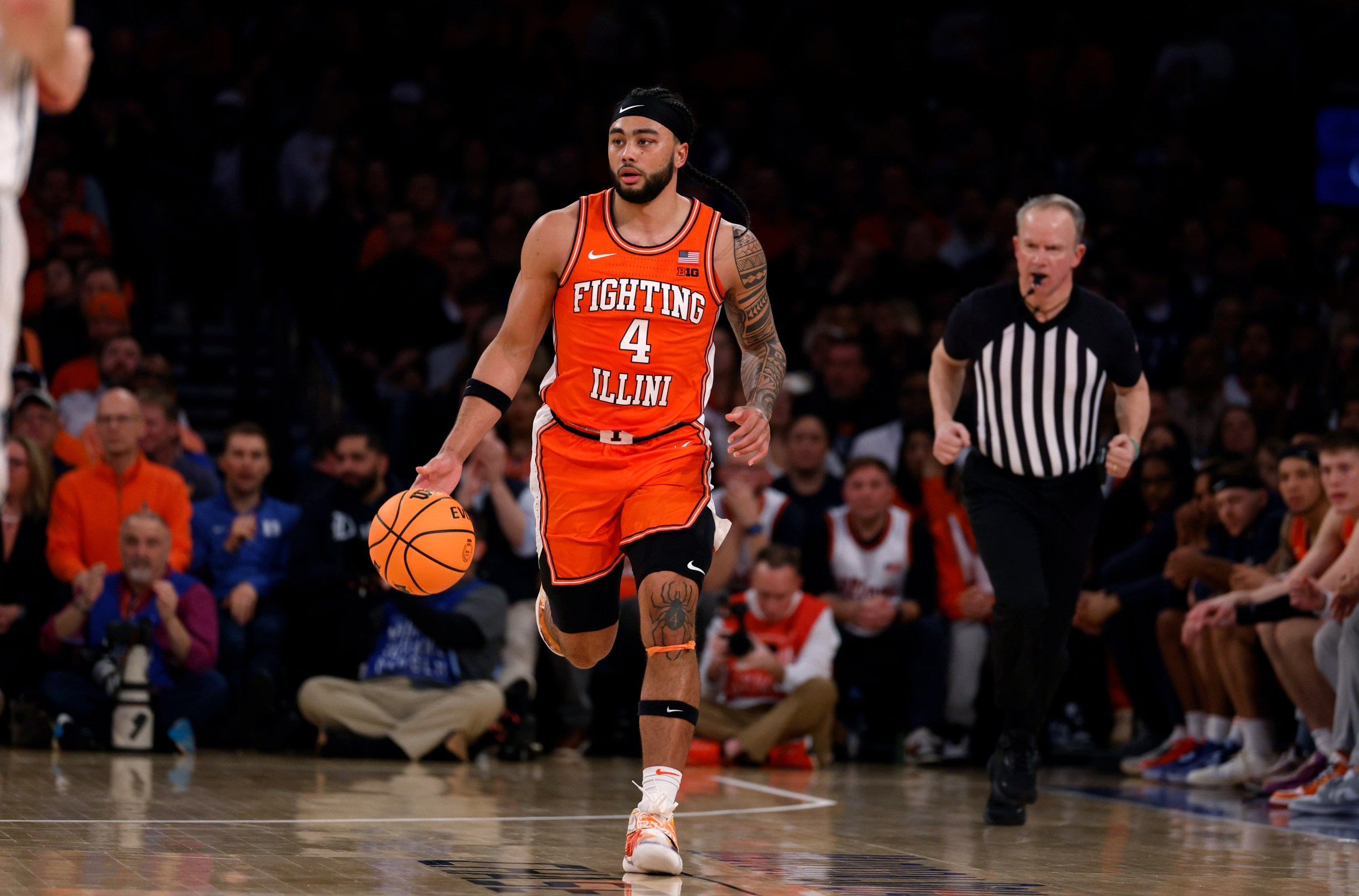 NEW YORK, NEW YORK - FEBRUARY 22: Kylan Boswell #4 of the Illinois Fighting Illini dribbles up court against the Duke Blue Devils at Madison Square Garden on February 22, 2025 in New York City. (Photo by Lance King/Getty Images)