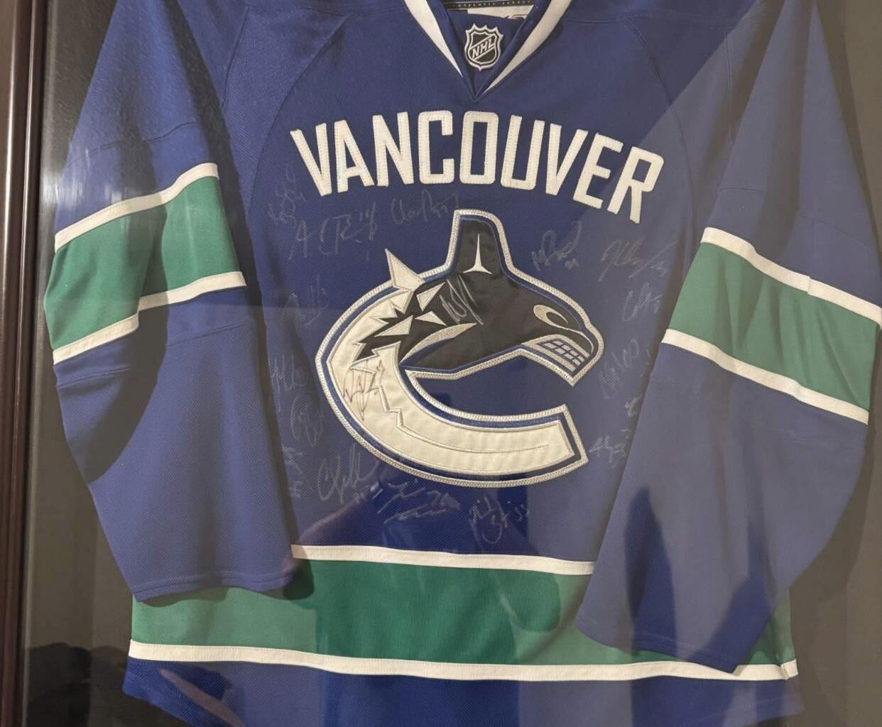 Jersey signed from 2011-2012 team, think it’s legit?