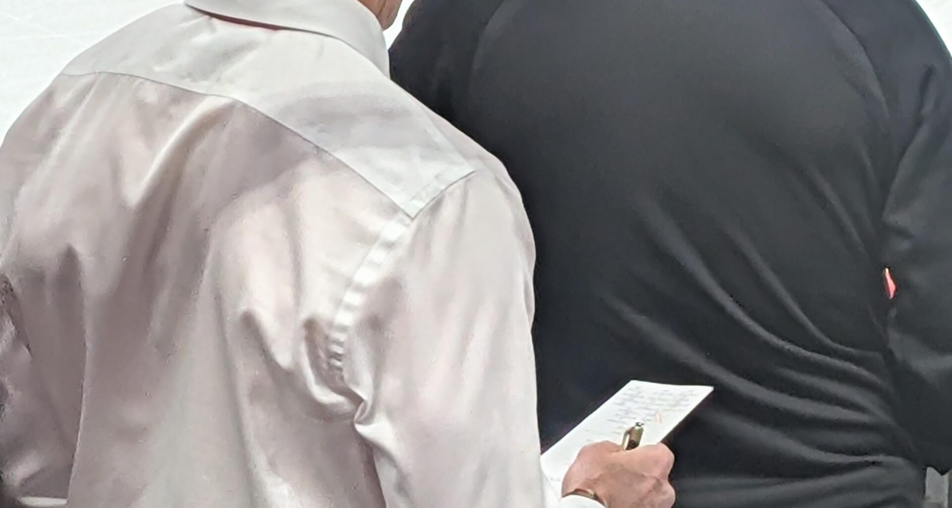 What does Rod have on his notes during warmups?