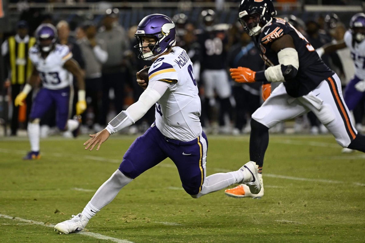 J.J. McCarthy flips the script with 3 late TDs to propel Vikings over Bears: Key takeaways