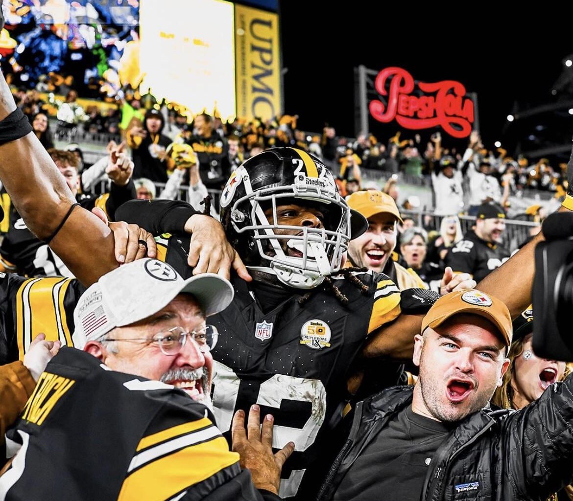 WAKE UP MOTHERFUCKERS ITS WEEK 1 GAMEDAY BABY