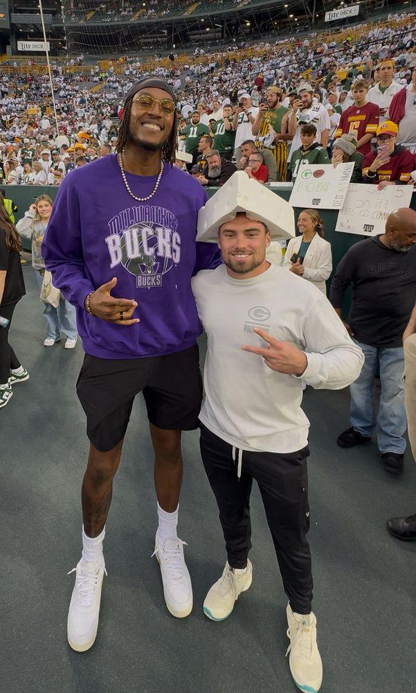 [Hogg]The Brewers just posted this photo of 7-foot Myles Turner and 5-foot-7 Caleb Durbin at the Packers game