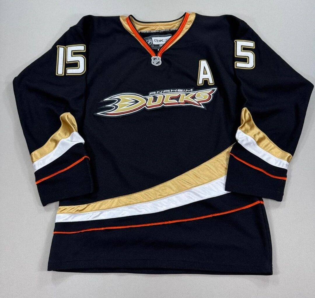 Can someone authenticate this jersey?