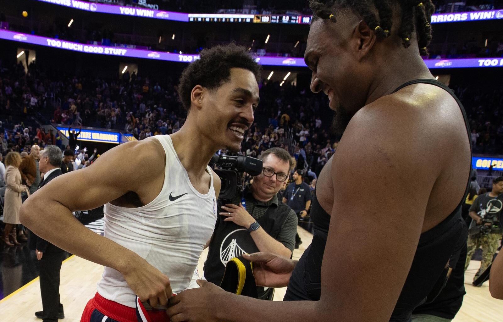 Poole: "I haven't had a good screen in two years." When asked about playing with Kevon Looney again.