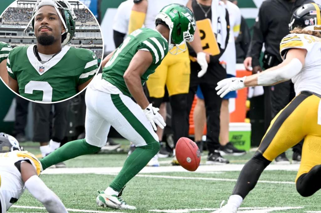 Jets cutting Xavier Gipson after costly fumble in loss to Steelers