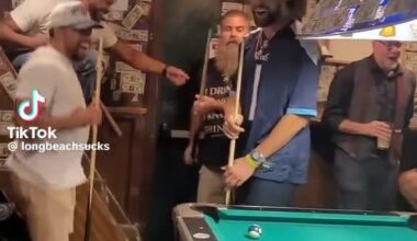 Klay Thompson reppin that Cam Ward jersey