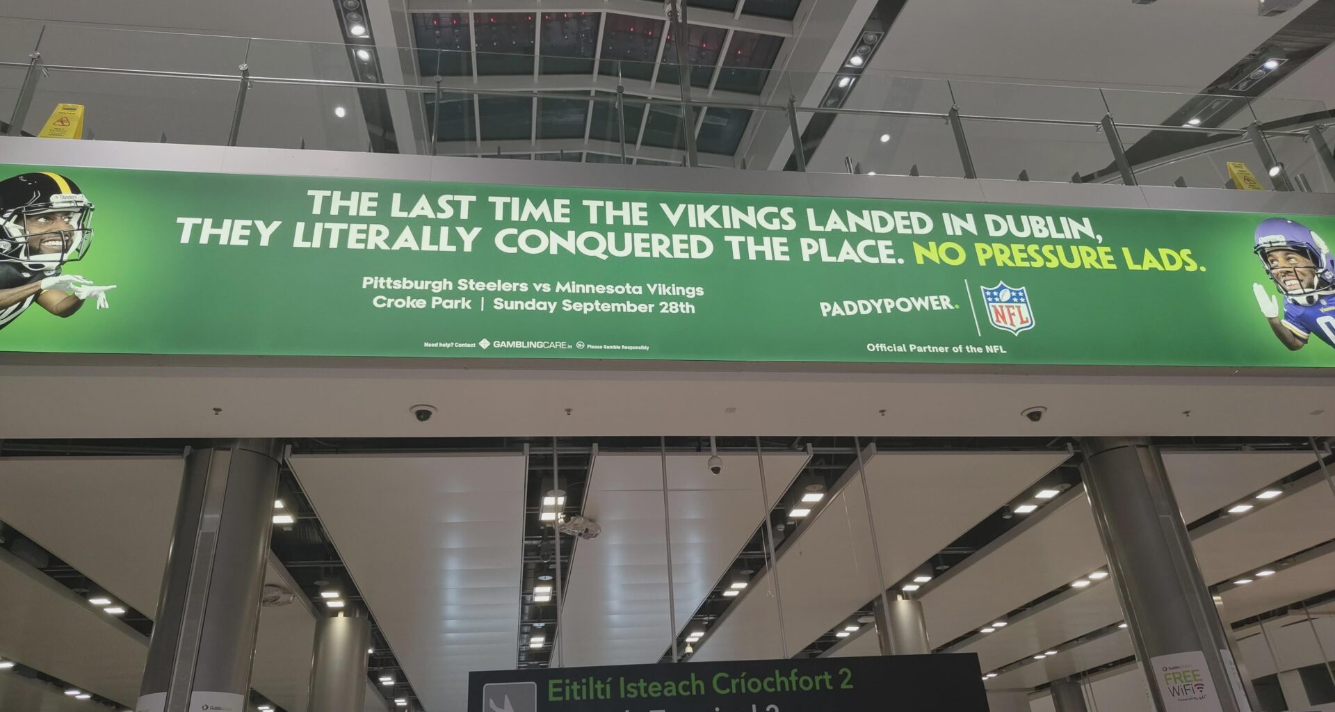 Pro-Yinz banner at the airport think it'll end up being a jinx?