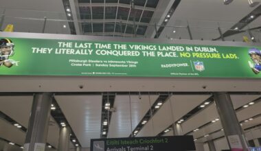 Pro-Yinz banner at the airport think it'll end up being a jinx?
