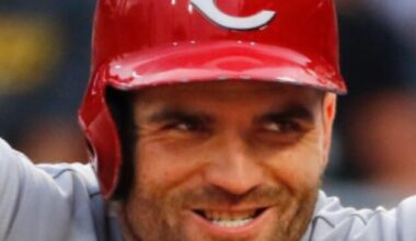 REDS WIN, THE DRAGON IS SLAIN