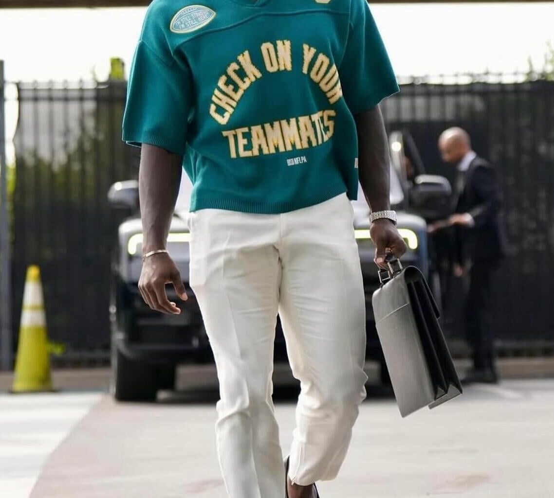 AJ Brown showing support for Suicide Prevention Awareness Month