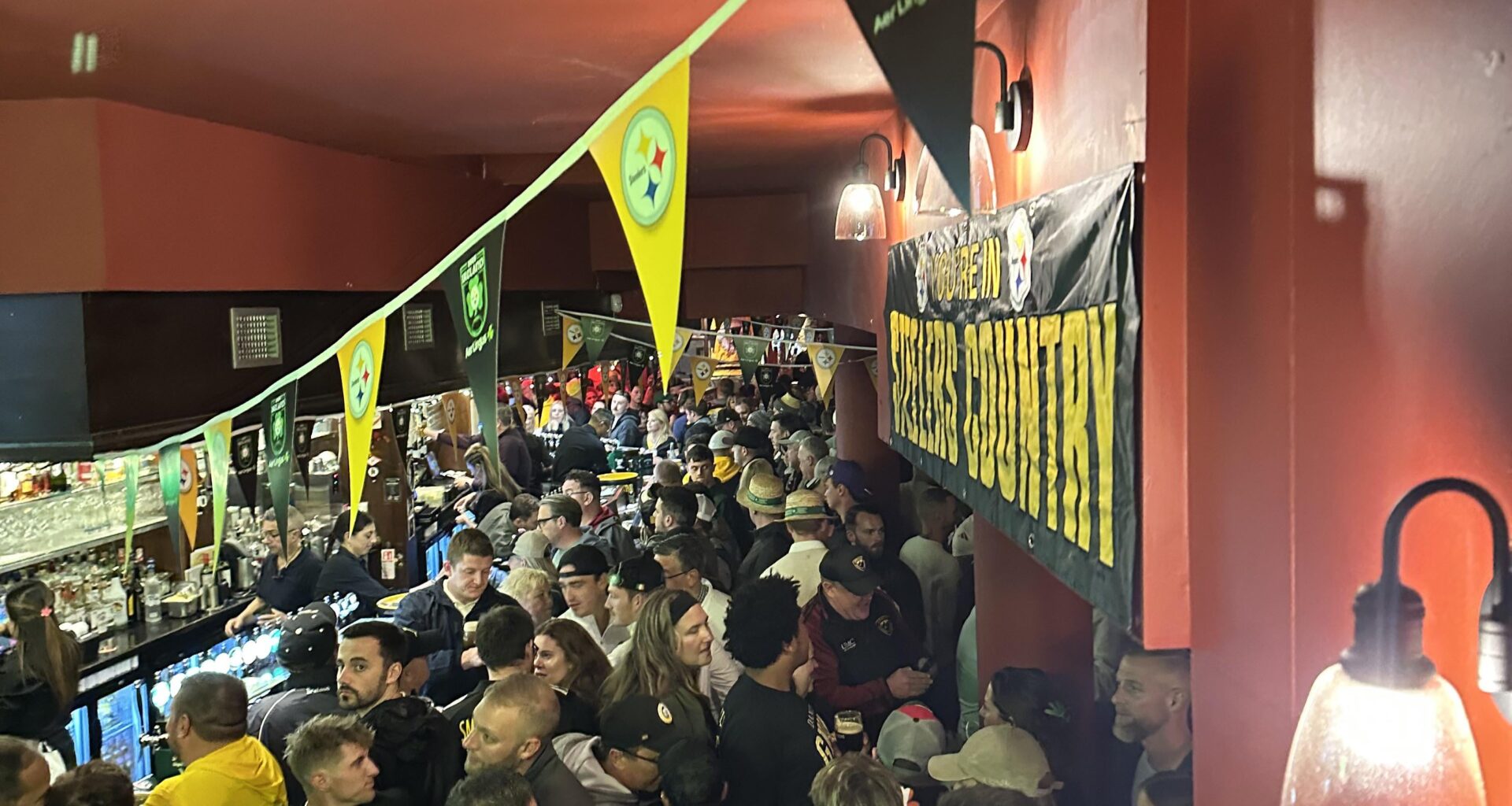 Fitzsimons Temple Bar, Ireland